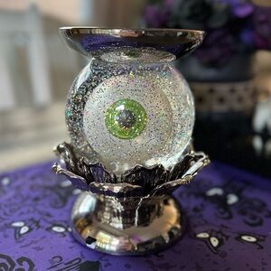 Bath & Body Works Eyeball Water Globe Candle Holder
